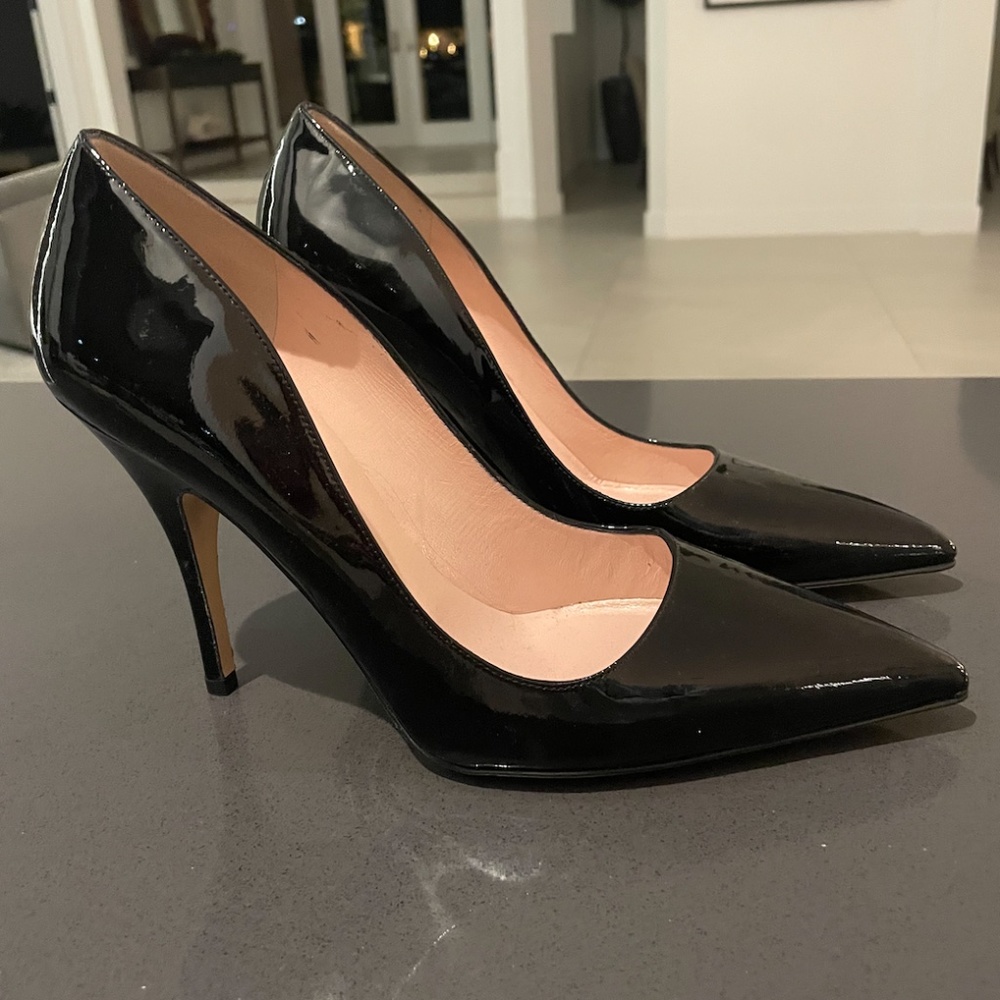 Kate Spade Black Pumps